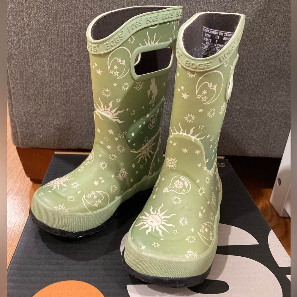 Bogs Children’s Rain Boots - Mint Green Astro Celestial - Size 7